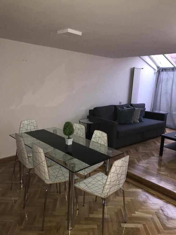 Calle Barquillo Apartment *