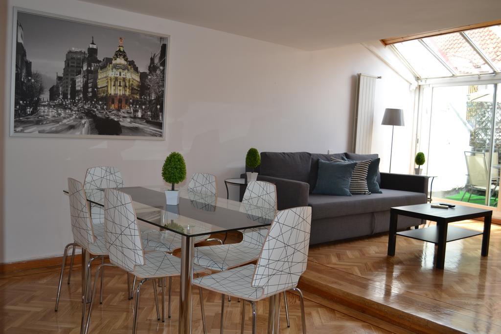 Calle Barquillo Apartment